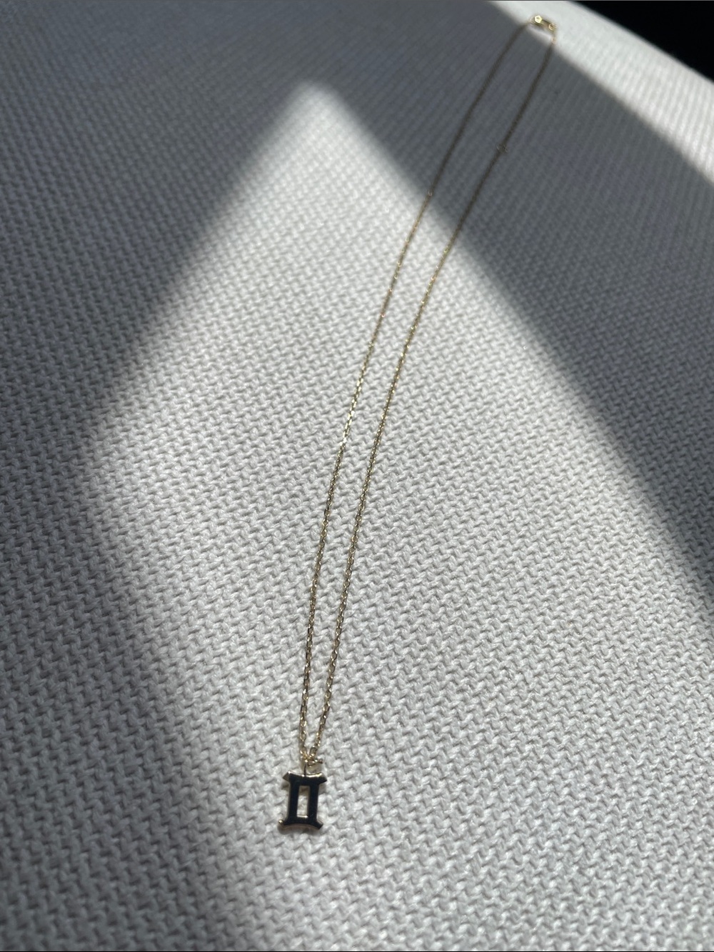 Aurate Gemini Zodiac Necklace - Picture 4 of 7
